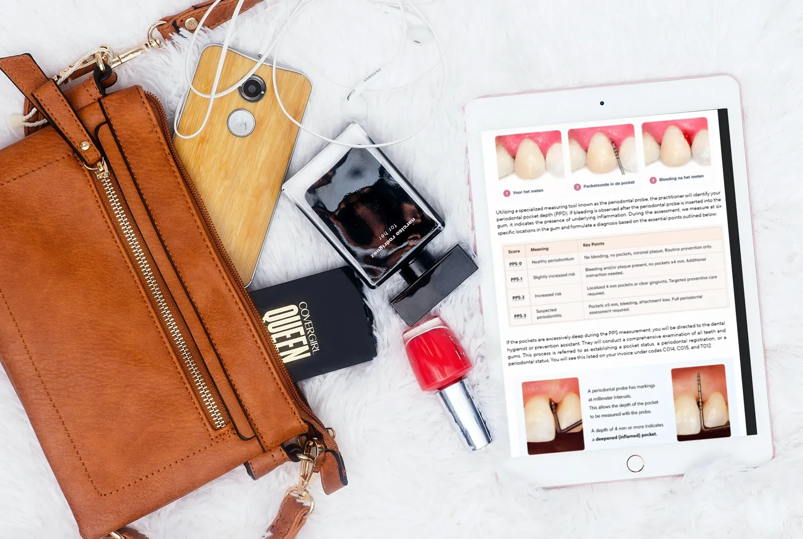 Dentiff digitale folder op een scherm